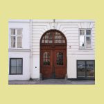 posh_double_doorway_1011199[1].jpg
